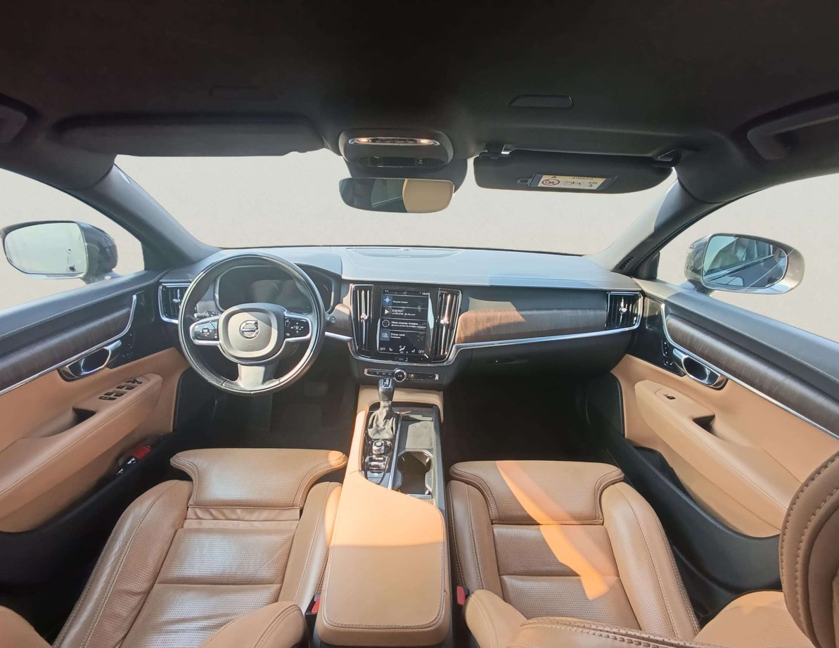 Volvo V90 CC употребяван