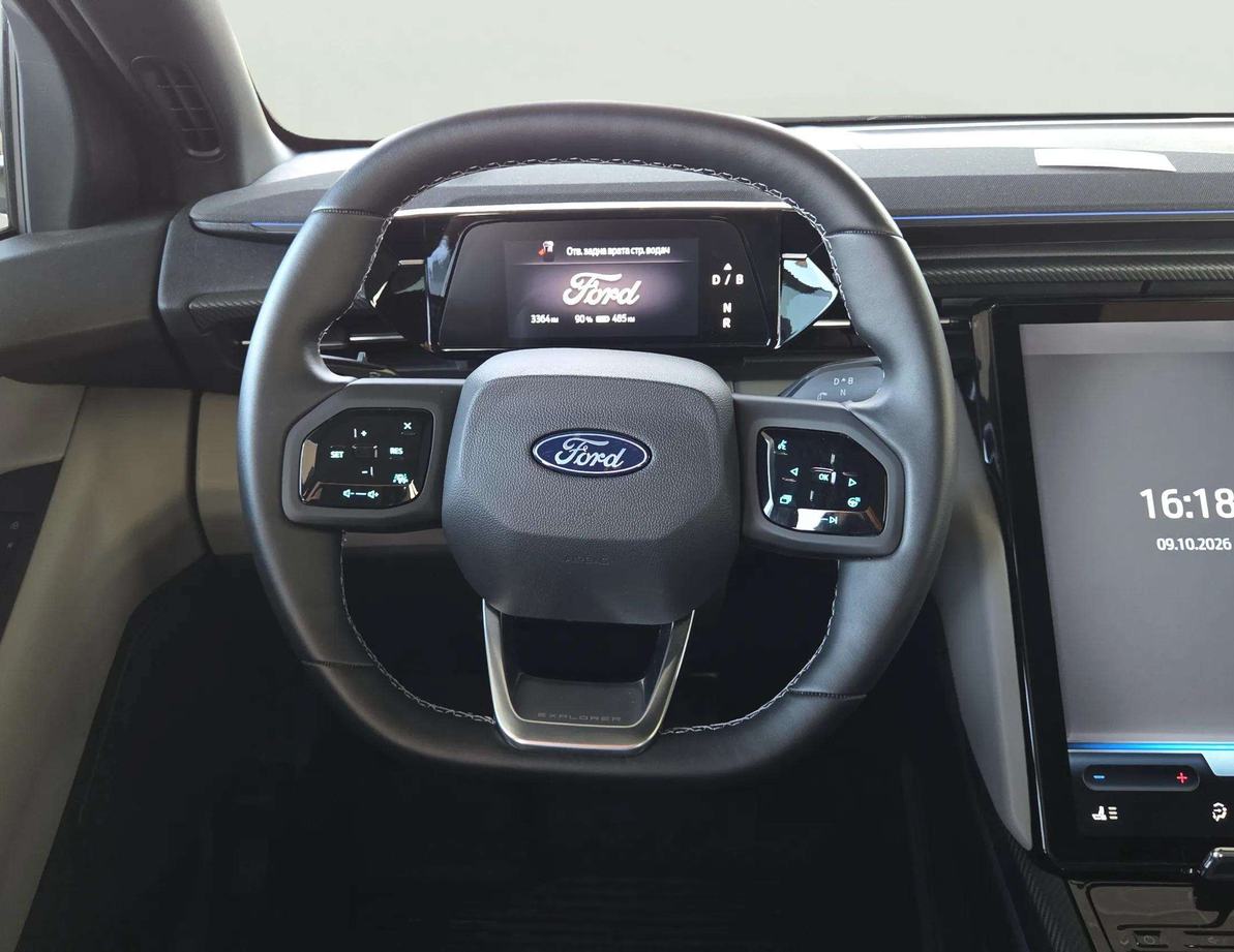 Ford E-Explorer употребяван