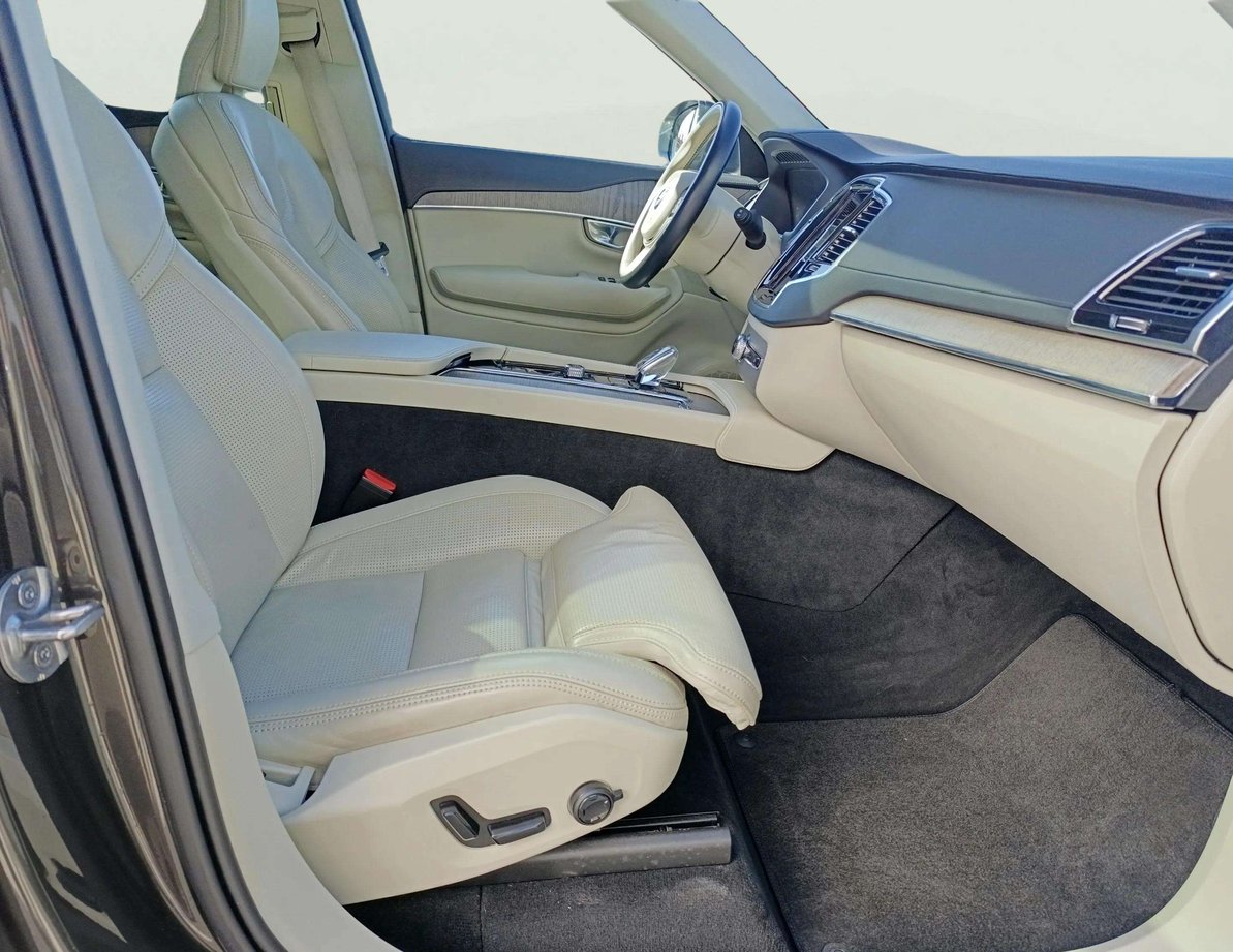 Volvo XC90 употребяван