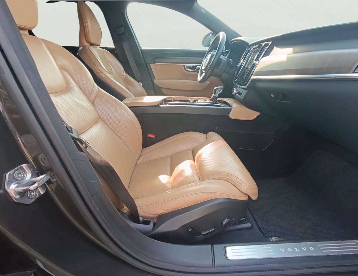 Volvo V90 CC употребяван