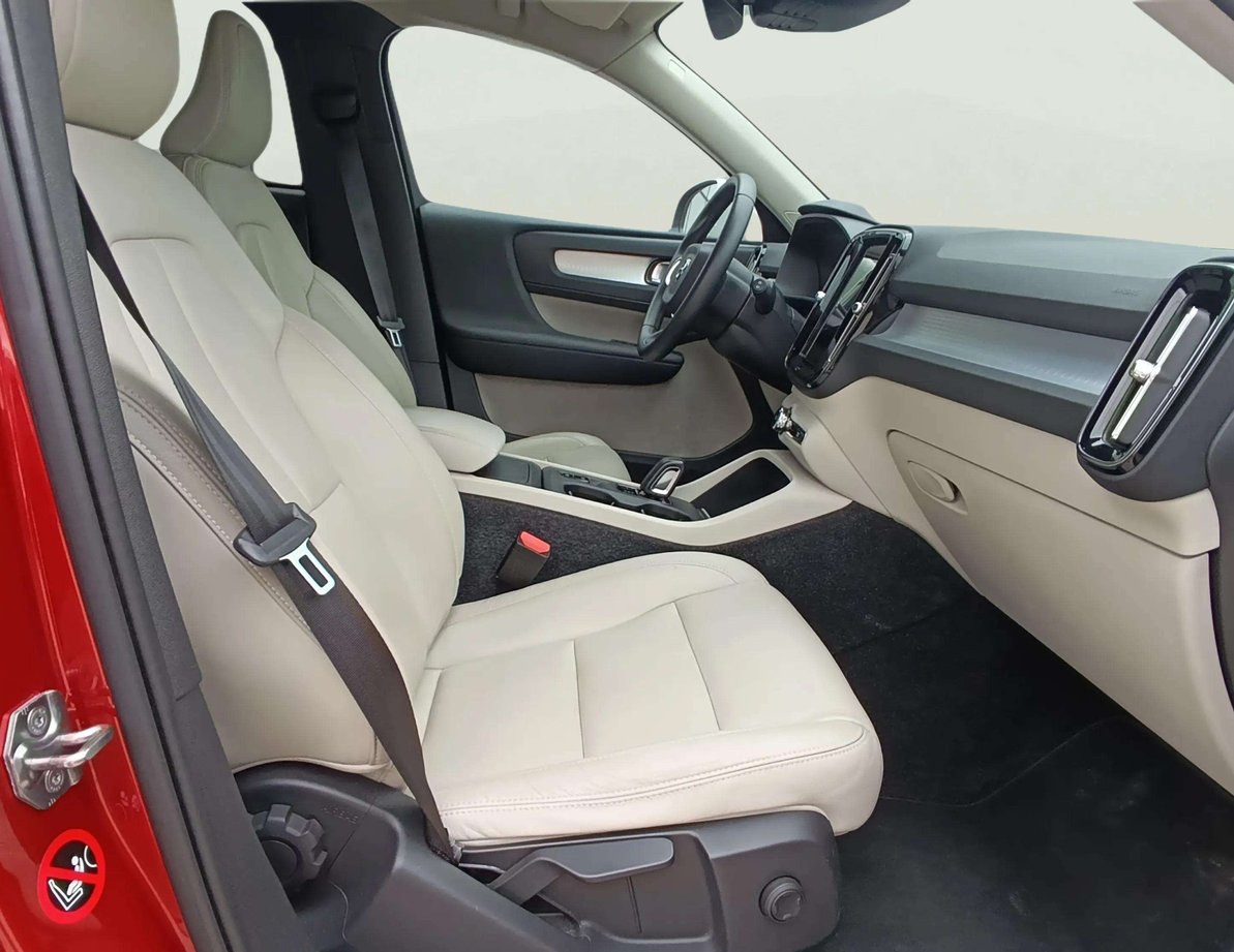 Volvo XC40 употребяван