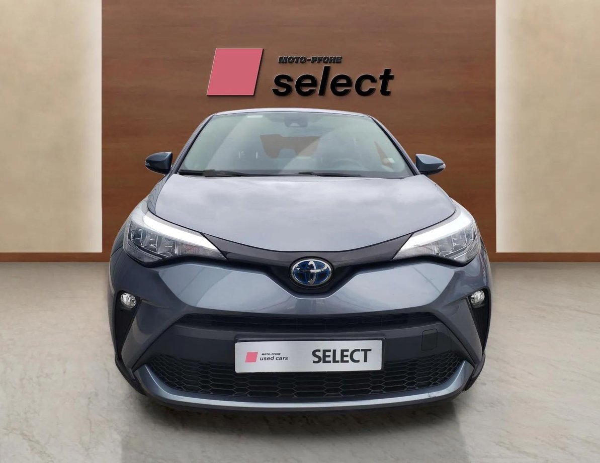 Toyota C-HR употребяван