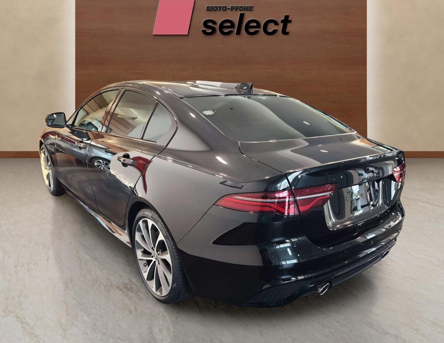 Jaguar XE употребяван