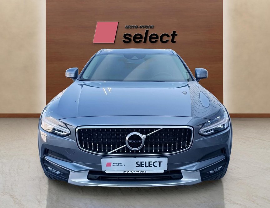 Volvo V90 Cross Country употребяван