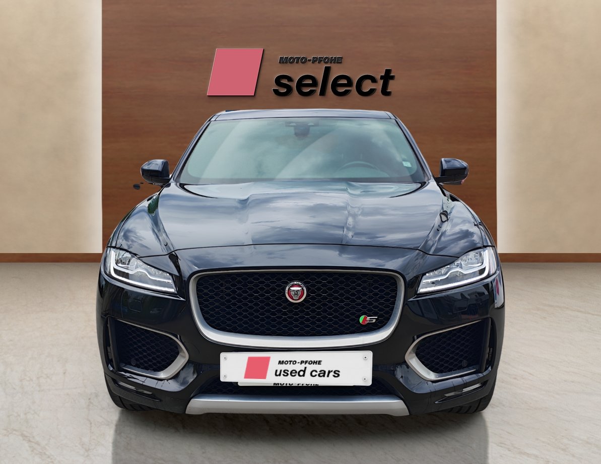 Jaguar F-Pace употребяван
