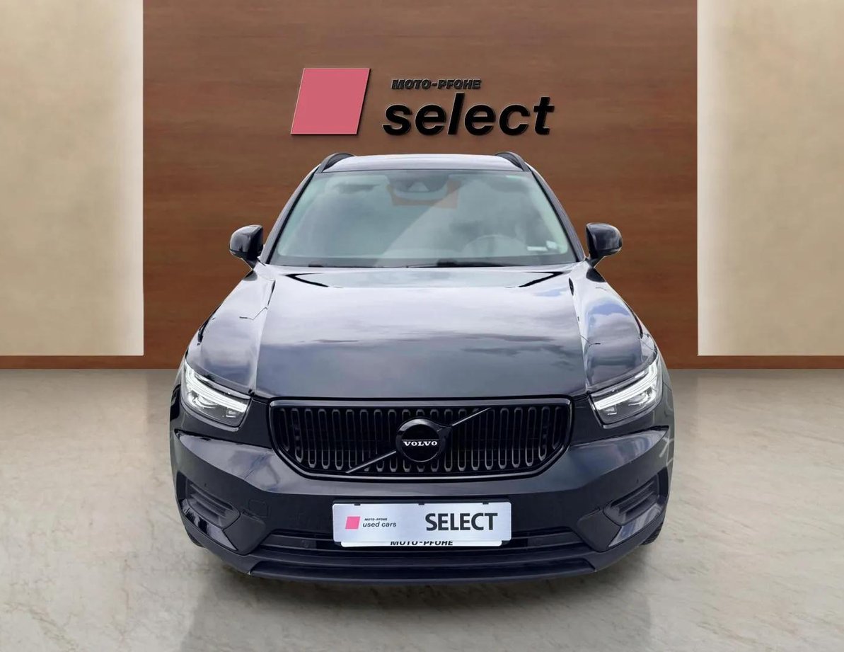Volvo XC40 употребяван