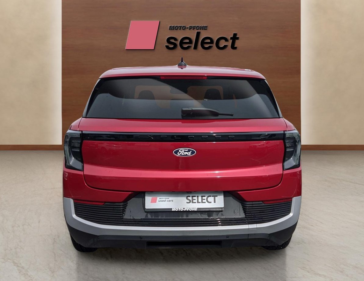 Ford E-EXPLORER употребяван