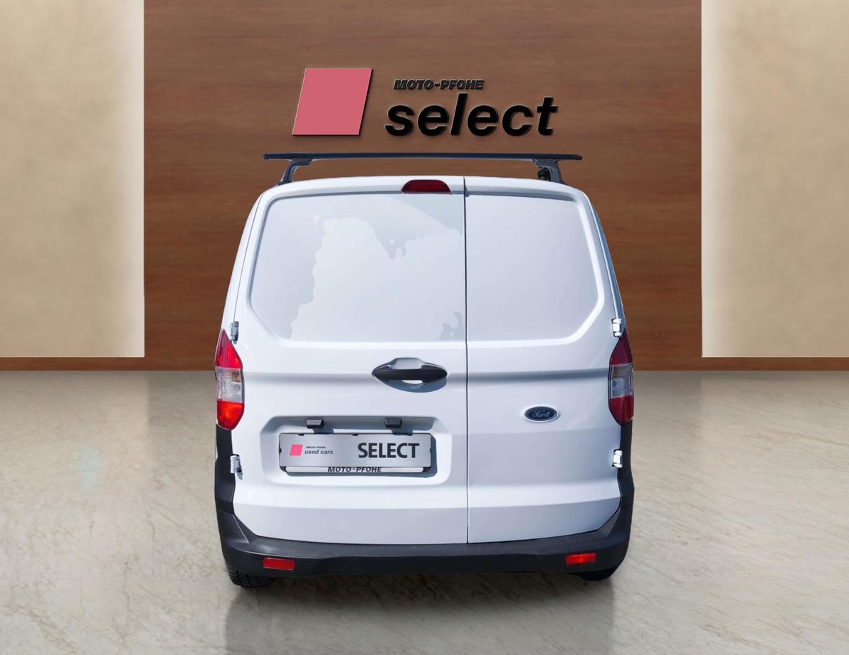 Ford Courier употребяван