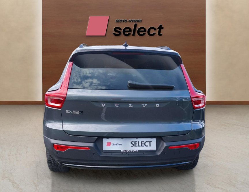 Volvo XC40 Recharge употребяван