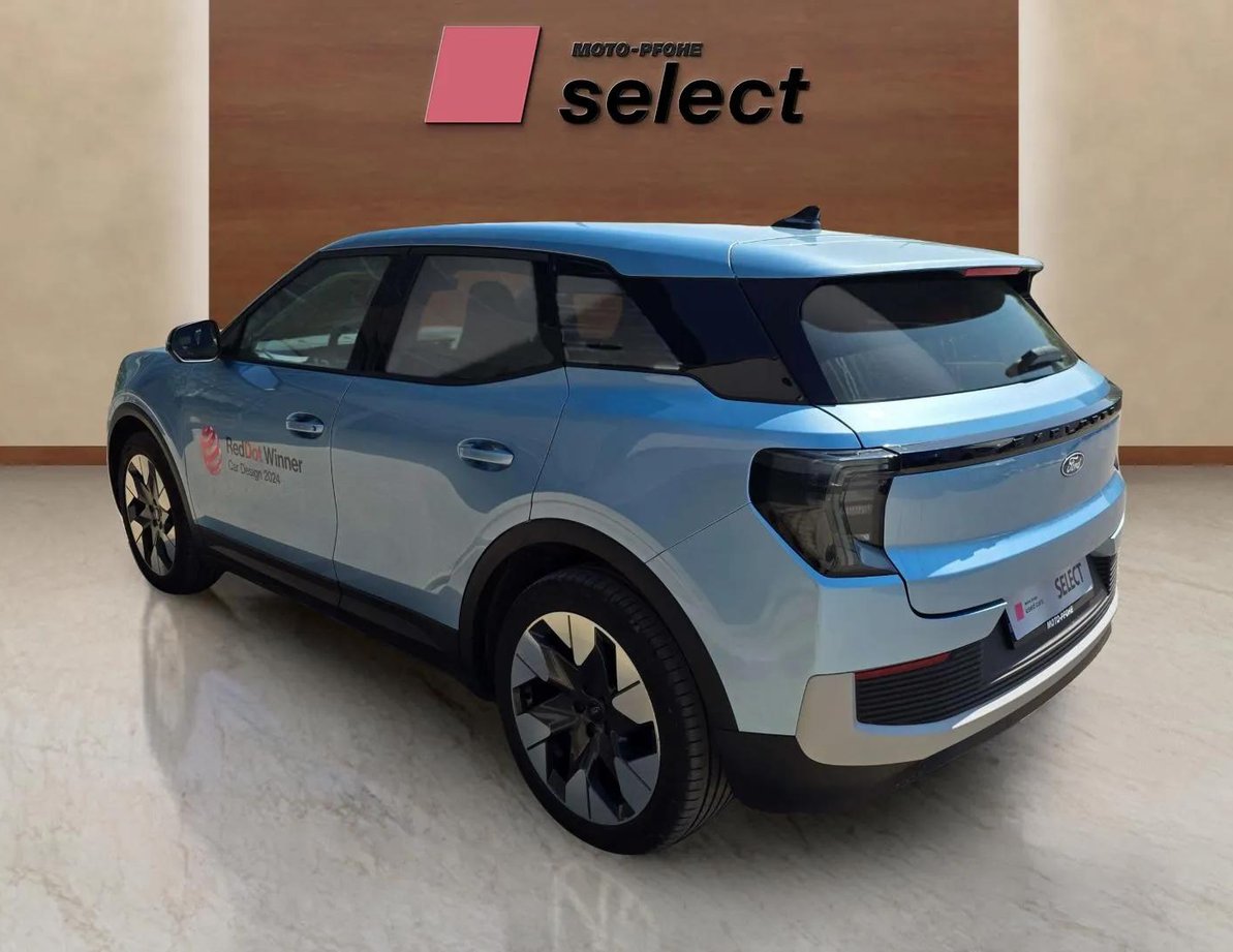 Ford E-Explorer употребяван