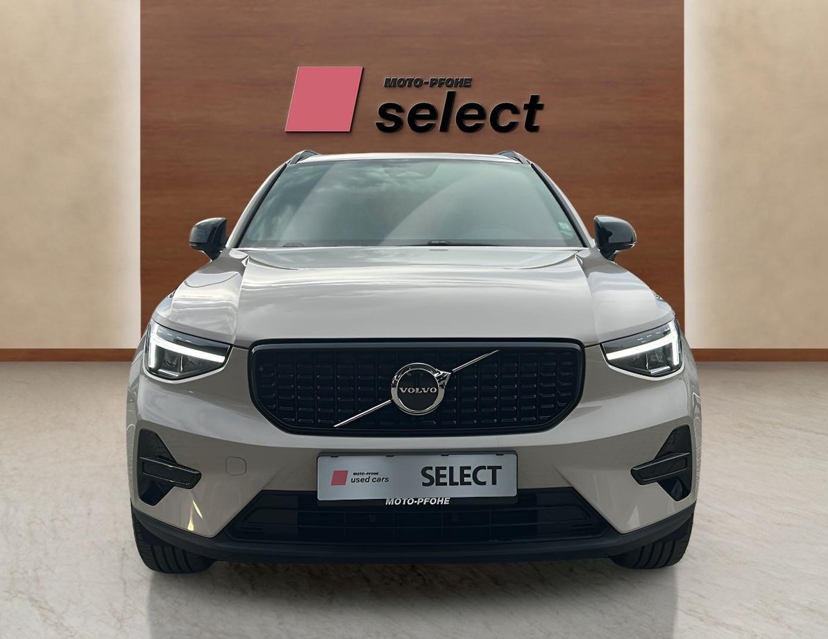 Volvo XC40 употребяван