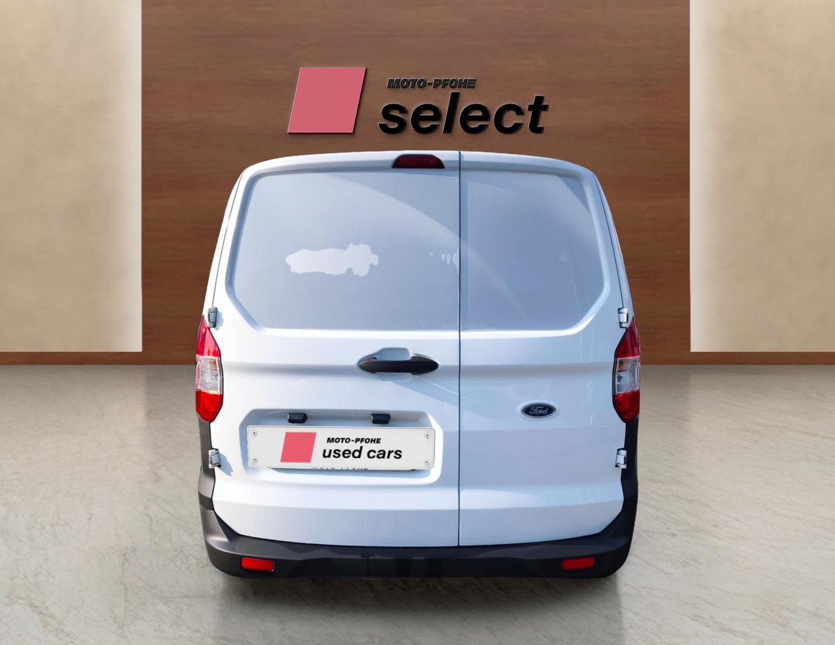 Ford Courier употребяван