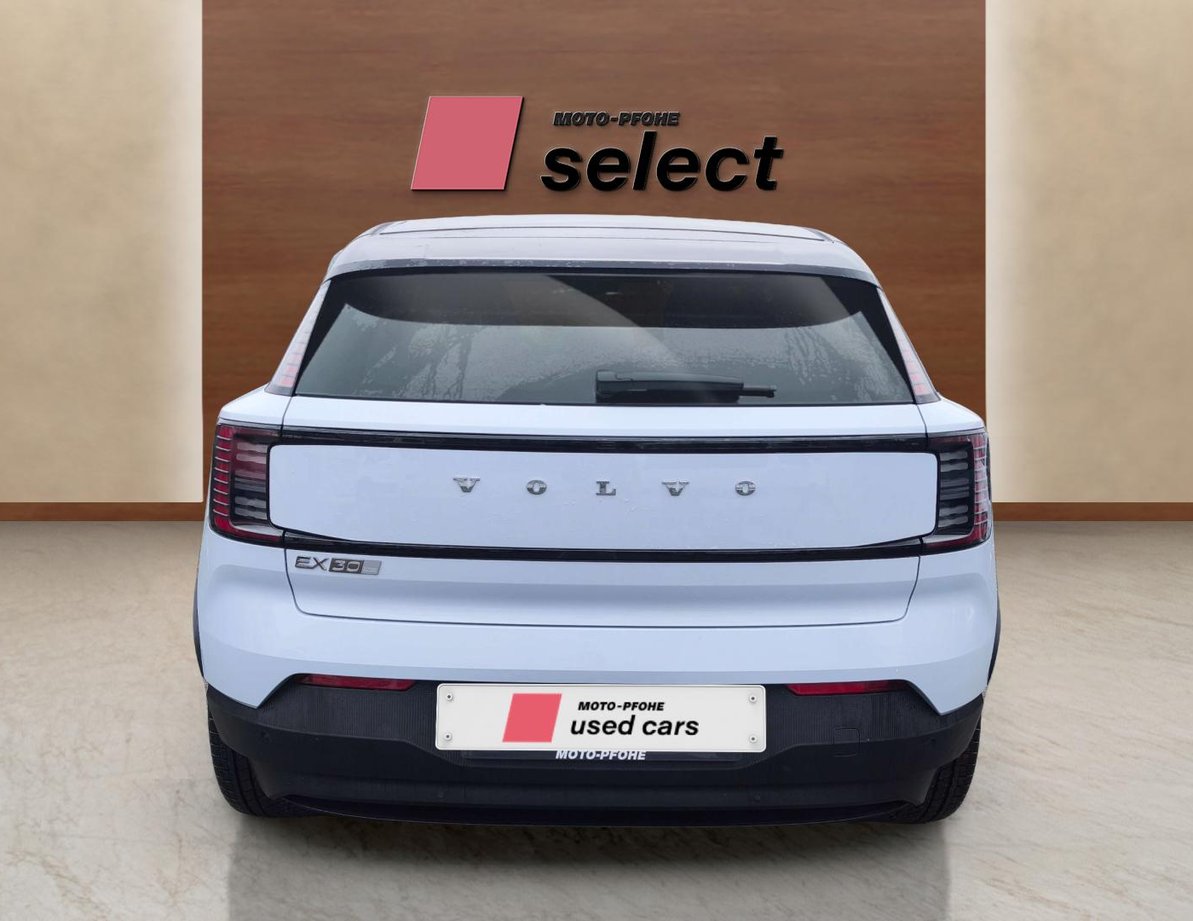 Volvo EX30 употребяван