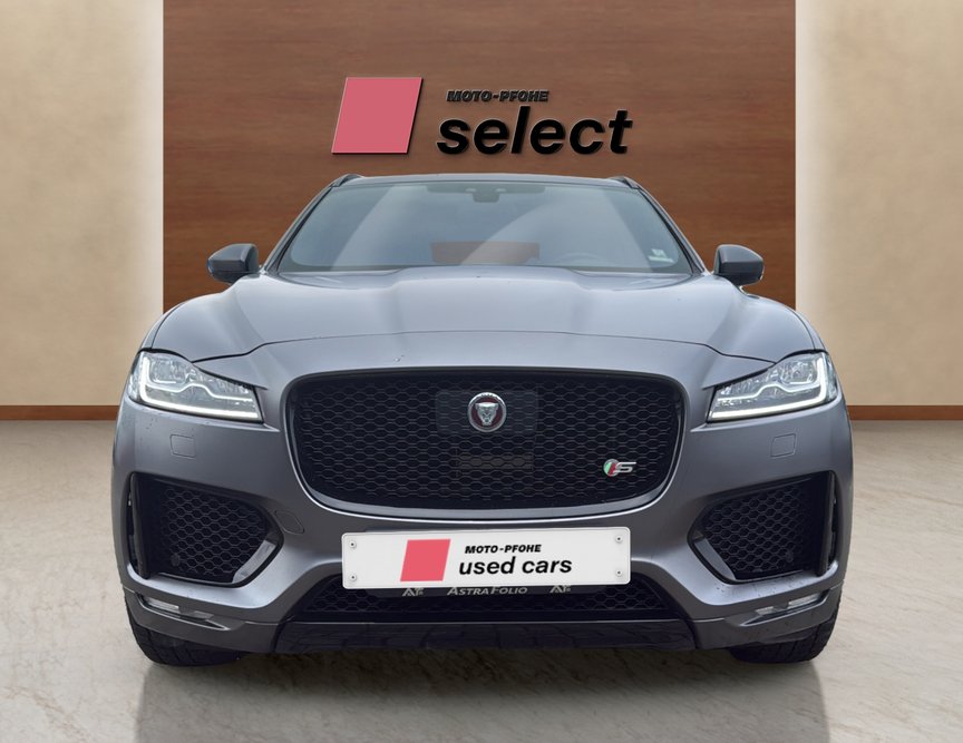 Jaguar F-Pace употребяван