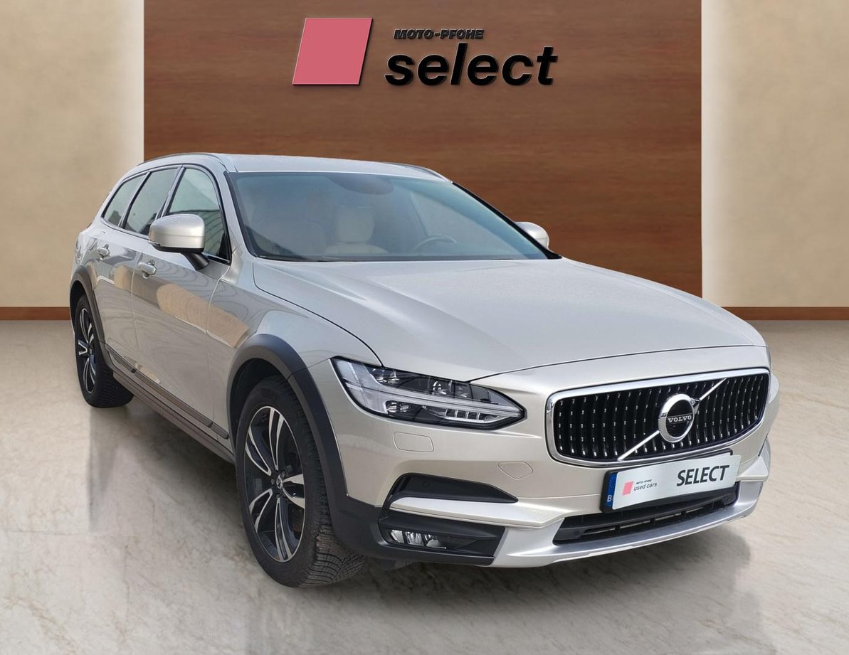 Volvo V90 Cross Country употребяван