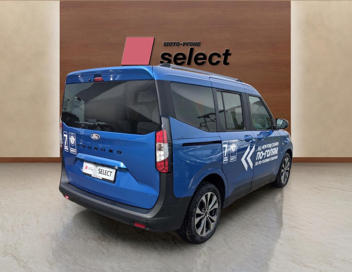 Ford Tourneo Courier употребяван