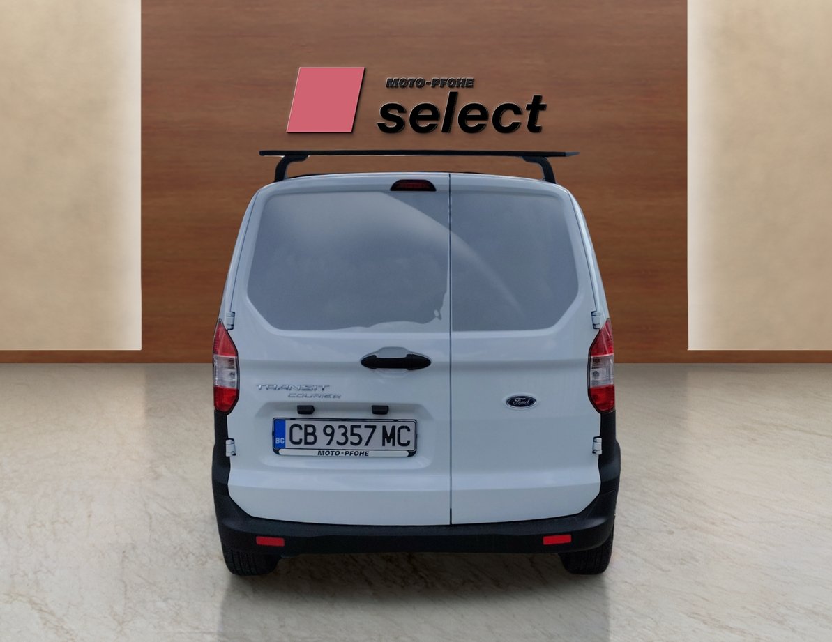 Ford Courier употребяван