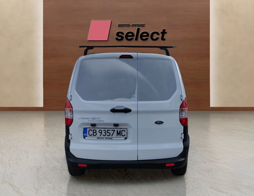 Ford Courier употребяван