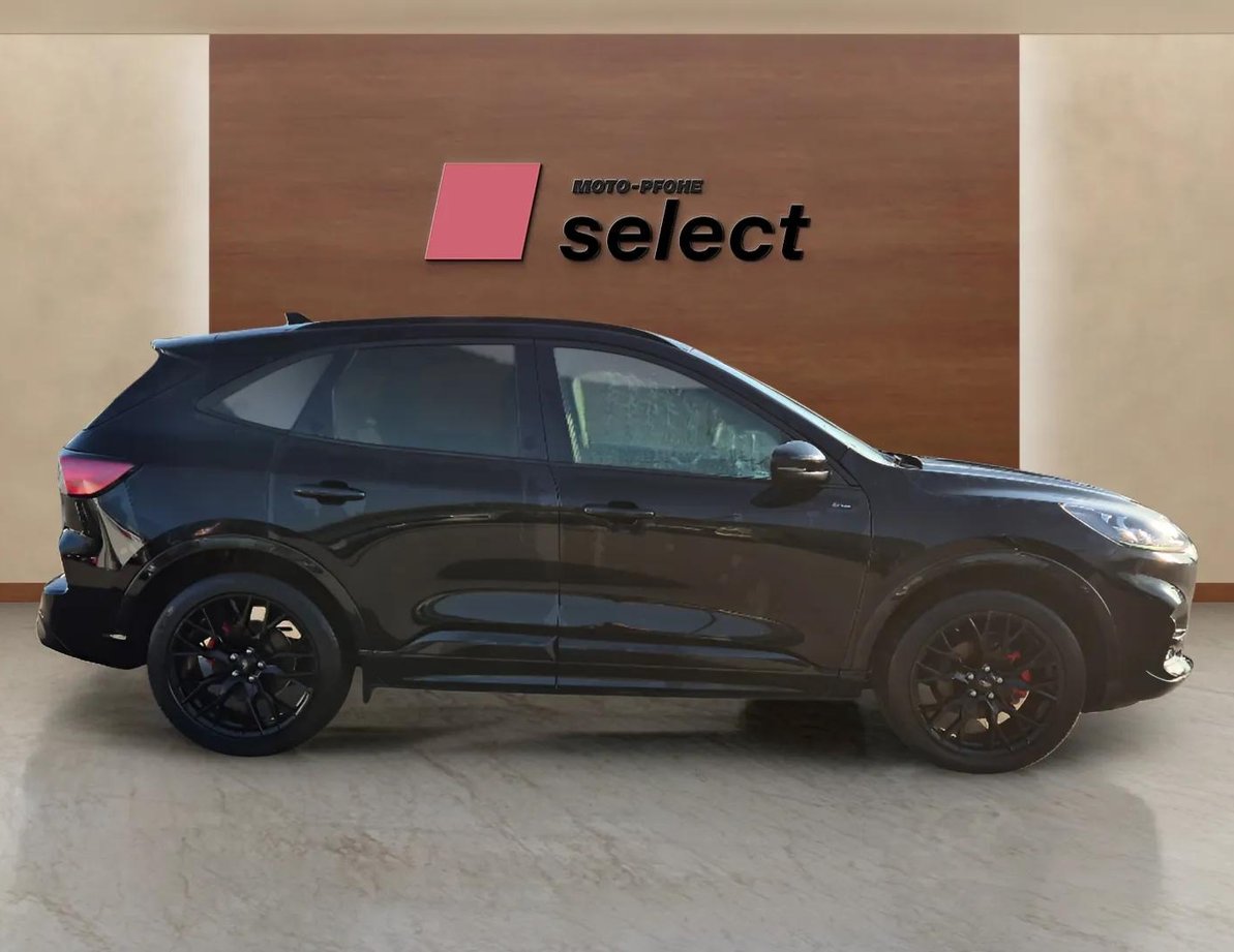 Ford Kuga PHEV употребяван