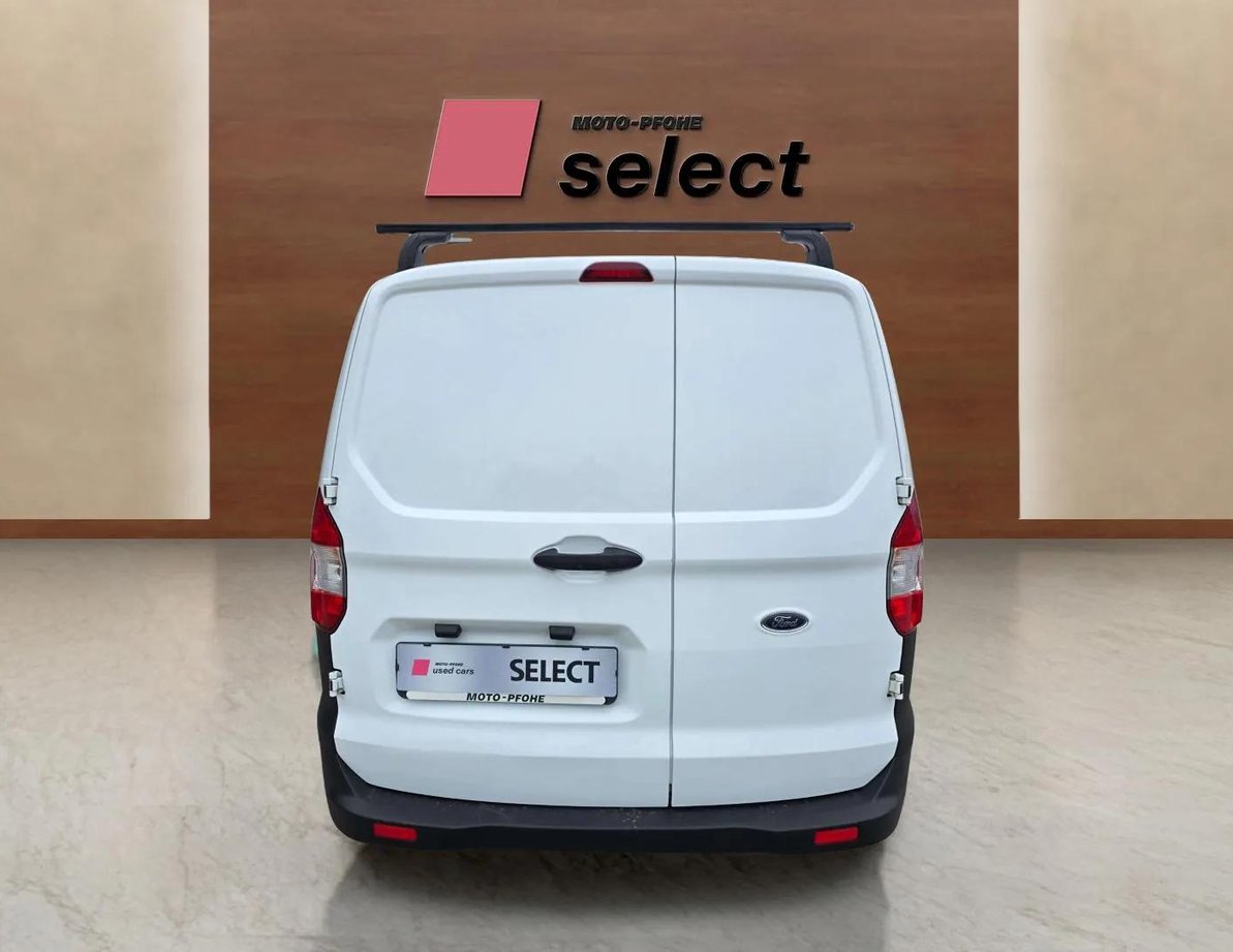 Ford Courier употребяван