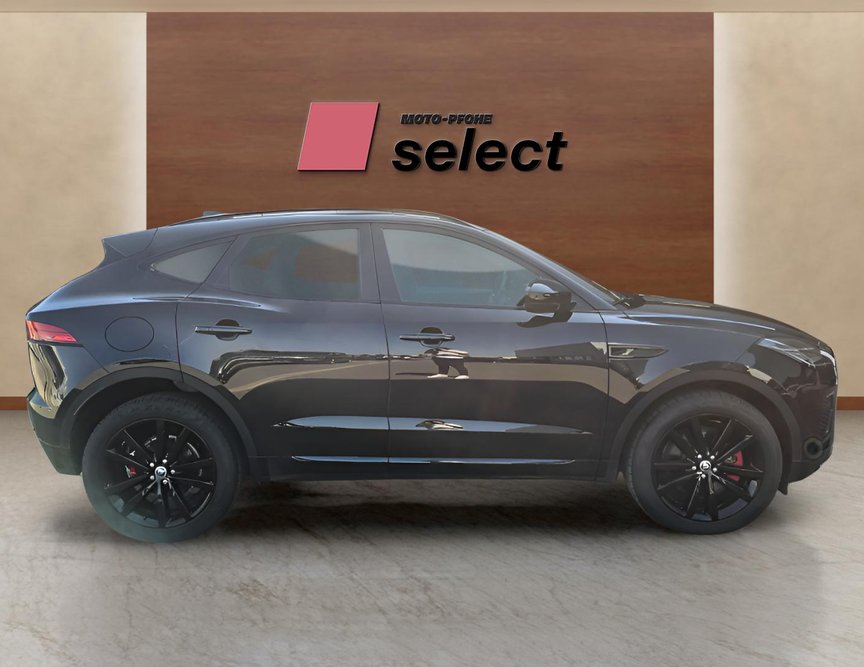 Jaguar E-Pace употребяван