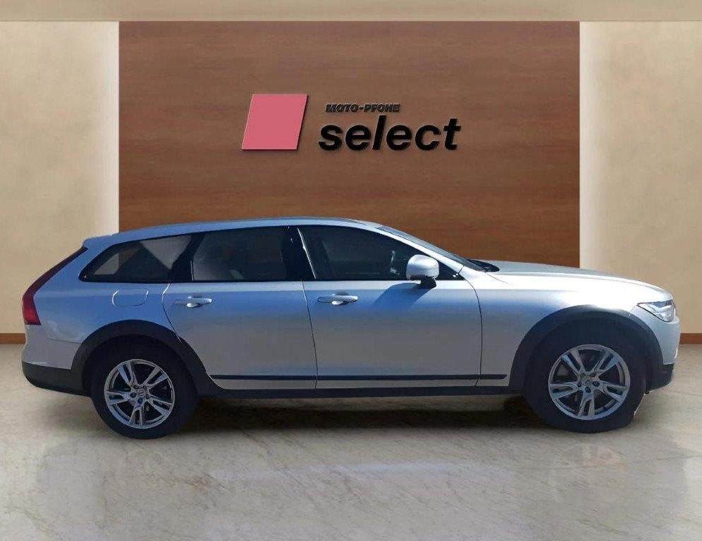 Volvo V90 Cross Country употребяван