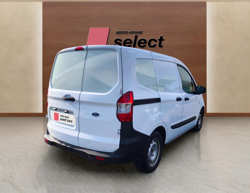 Ford Courier употребяван