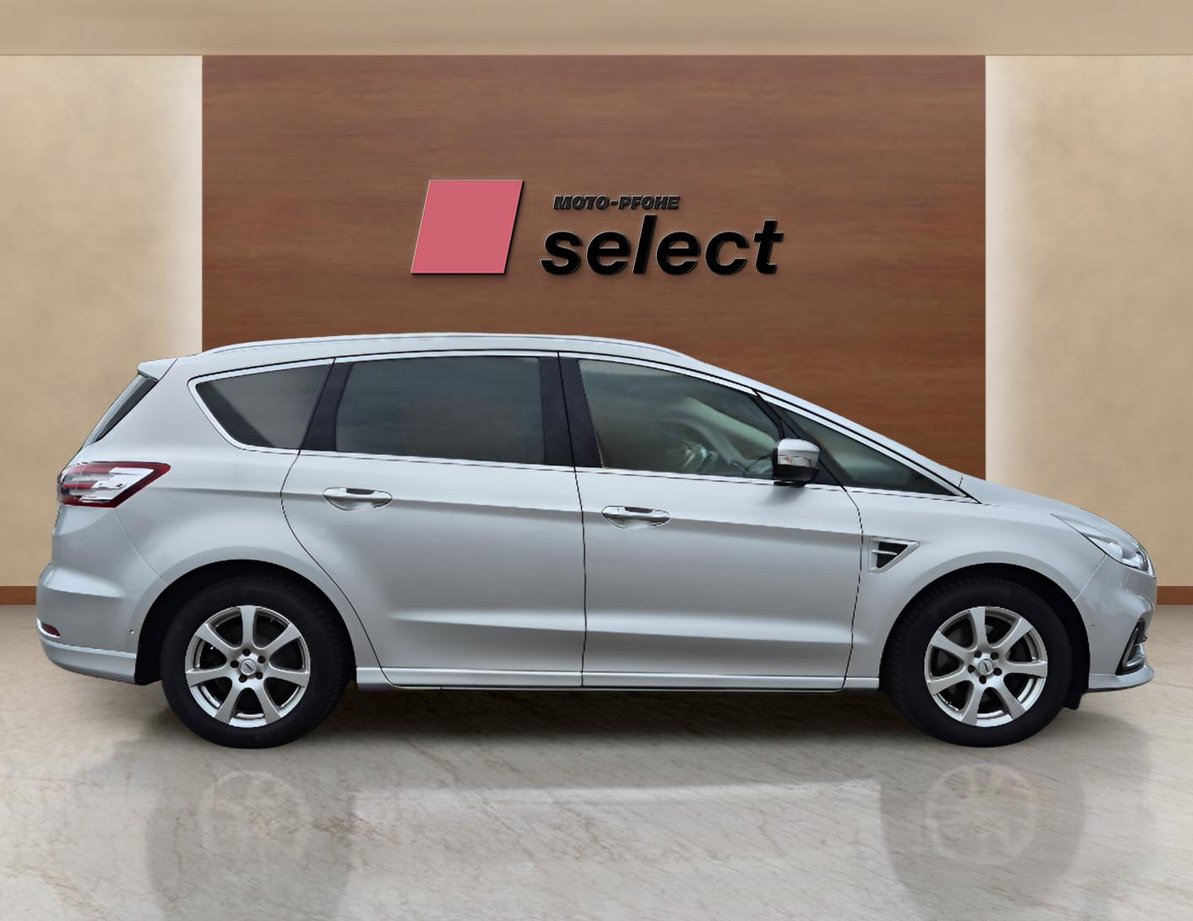 Ford S-Max употребяван