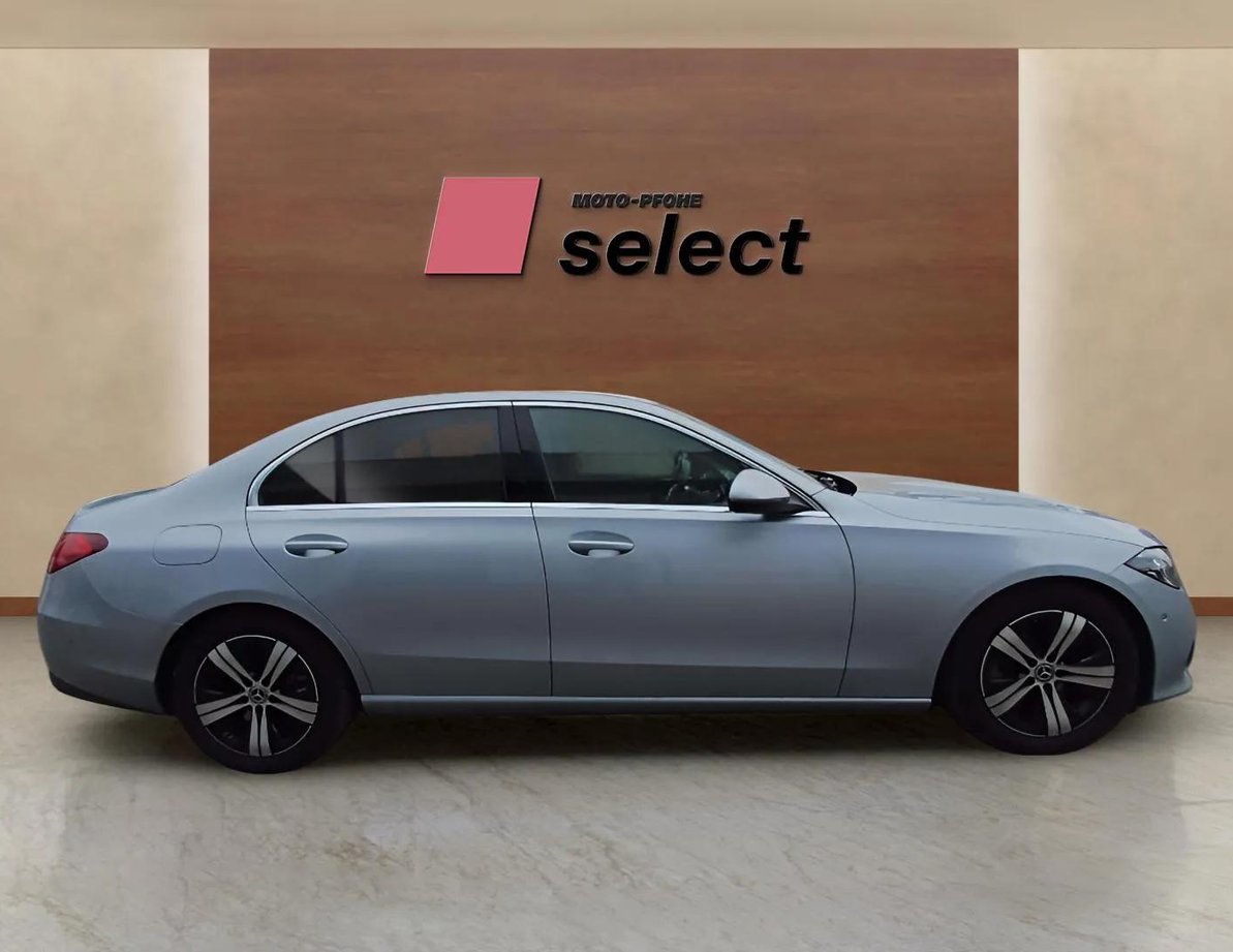 Mercedes-Benz C300 употребяван