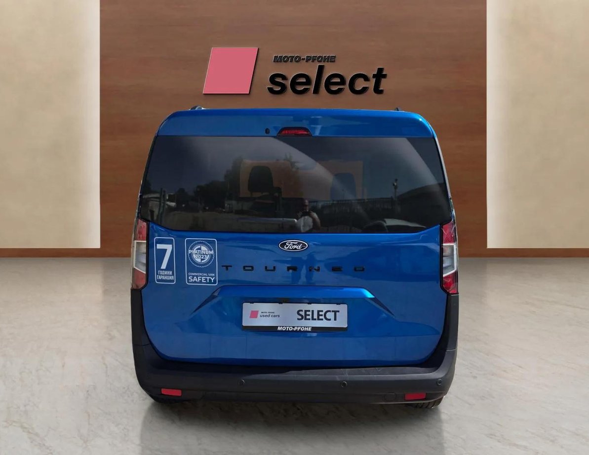 Ford Tourneo Courier употребяван