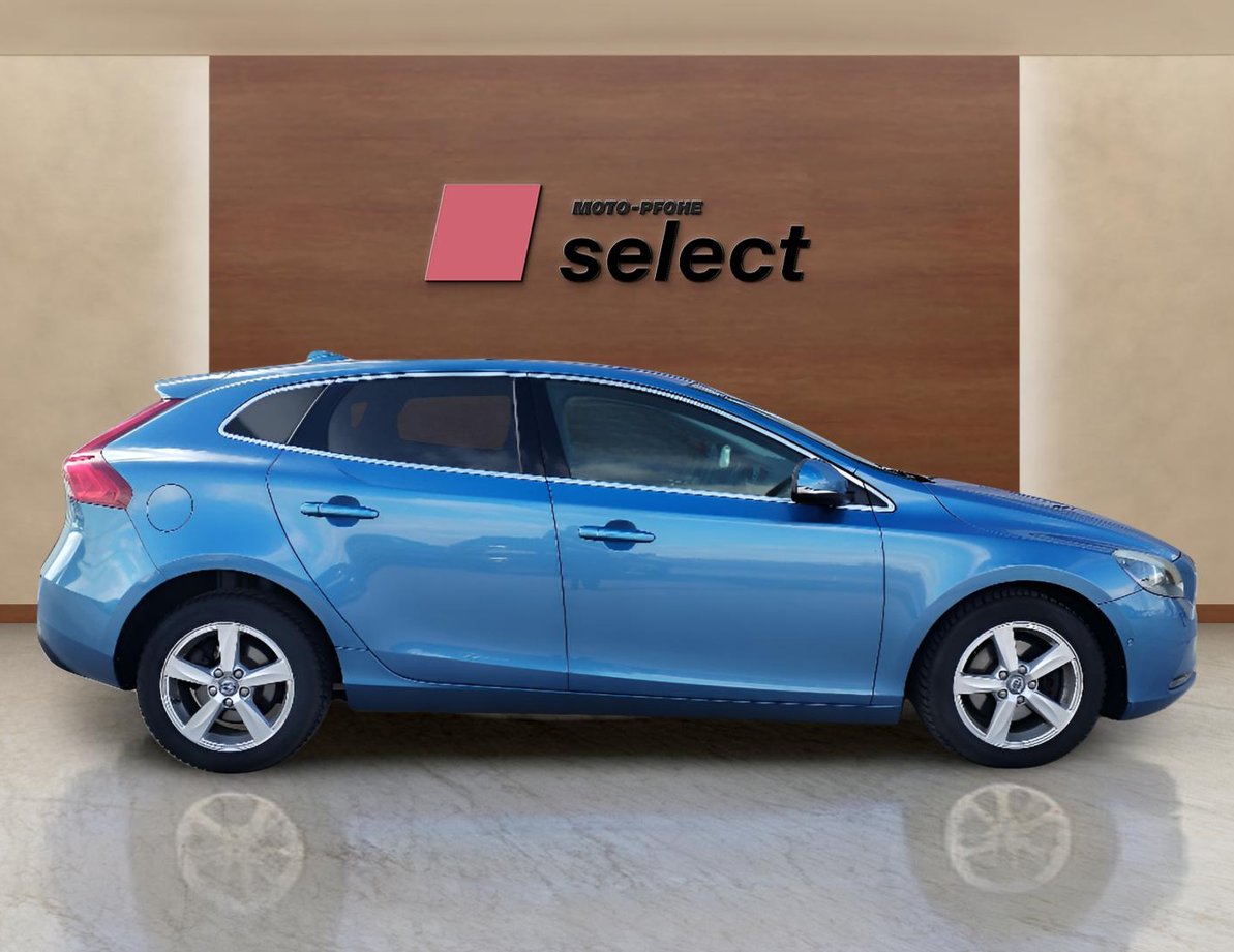 Volvo V40 употребяван