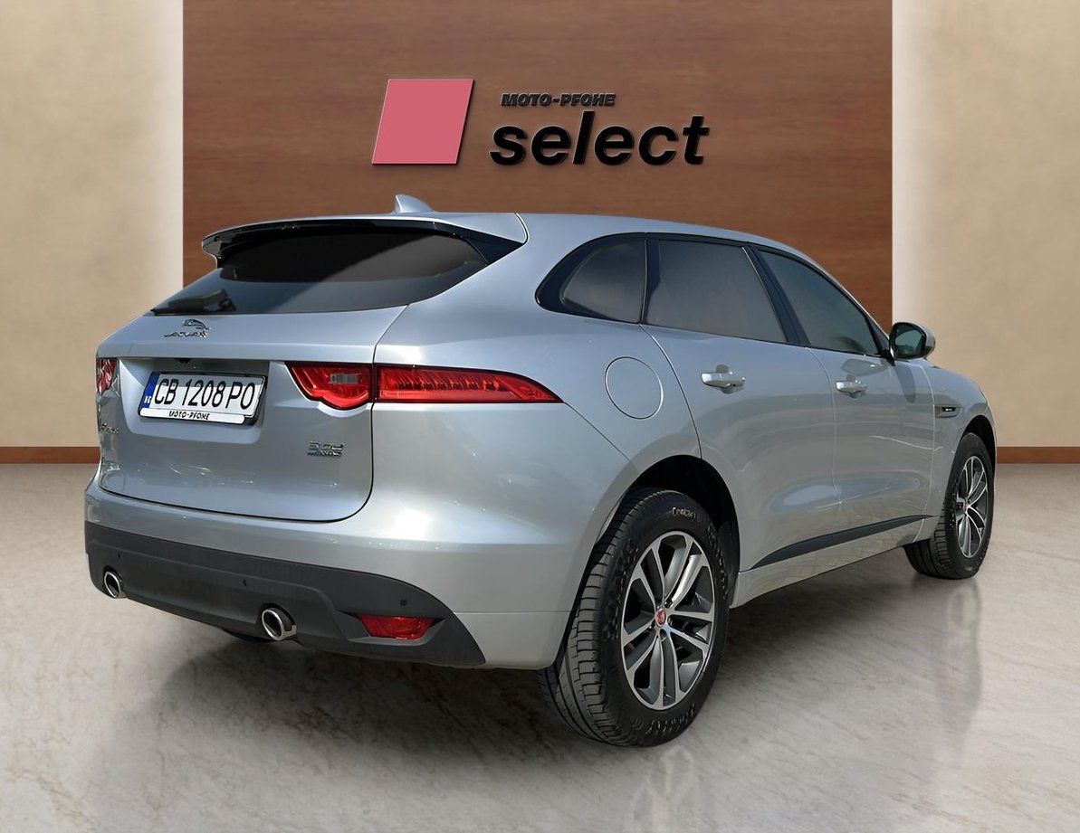 Jaguar F-Pace употребяван