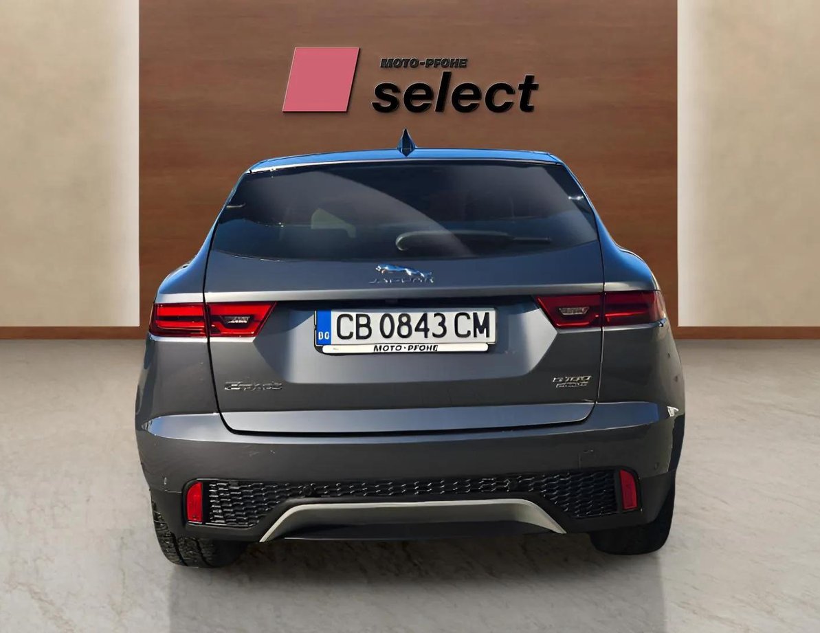 Jaguar E-Pace употребяван
