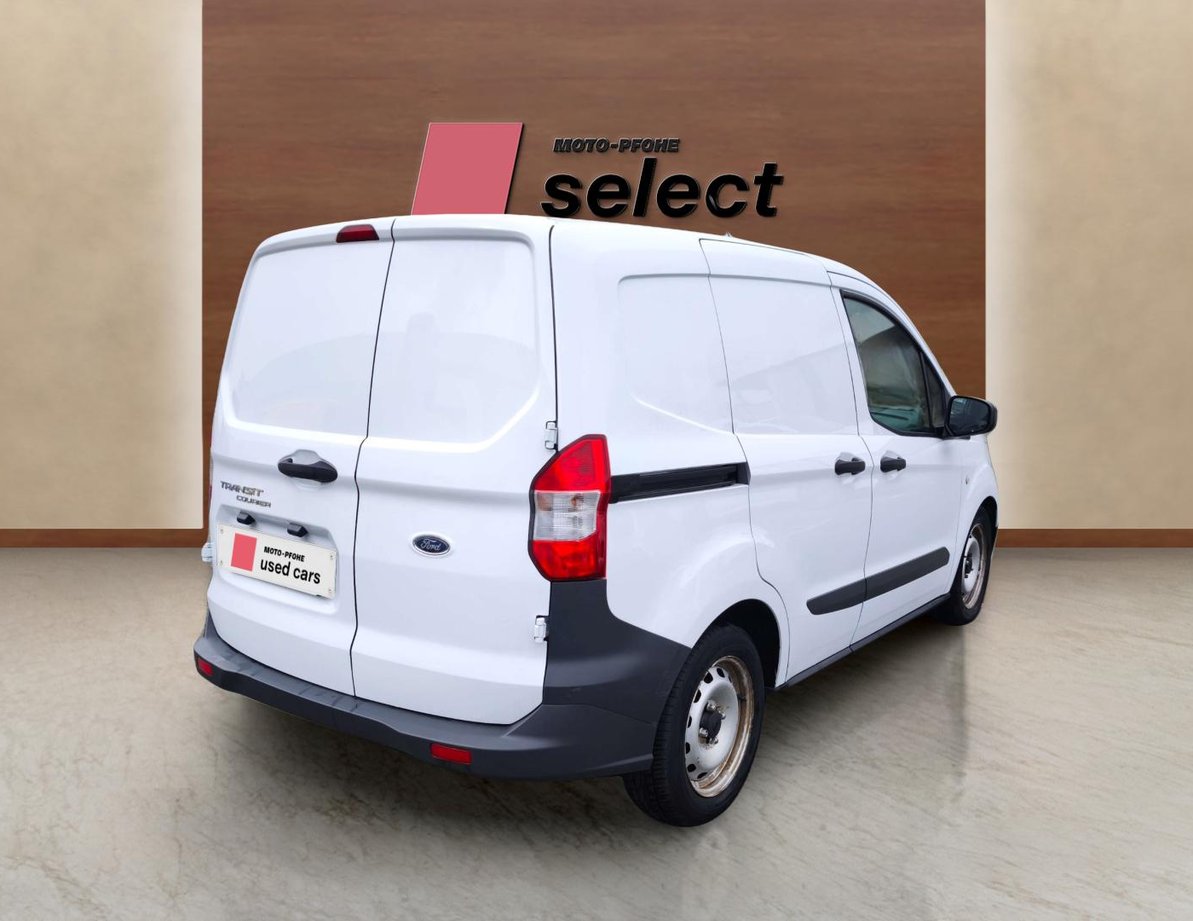 Ford Courier употребяван