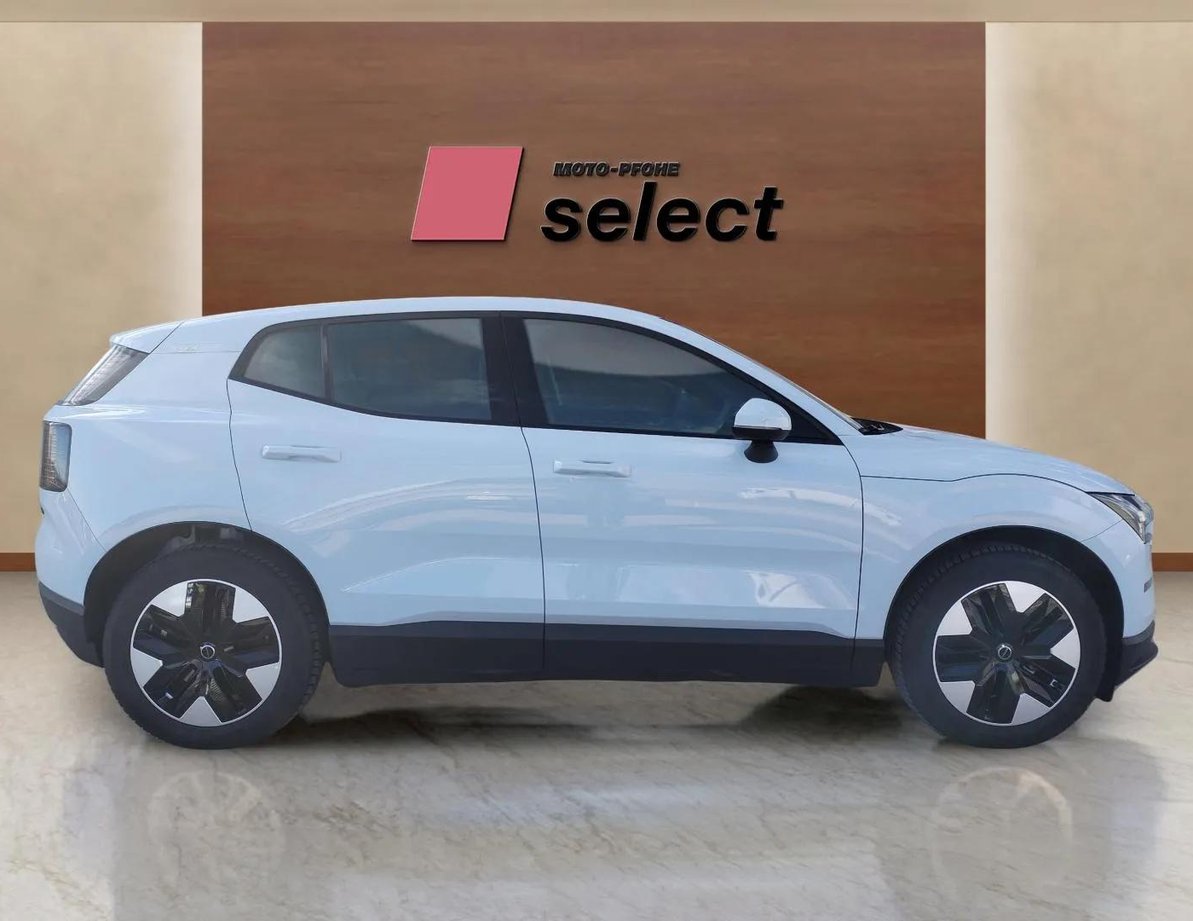 Volvo EX30 употребяван