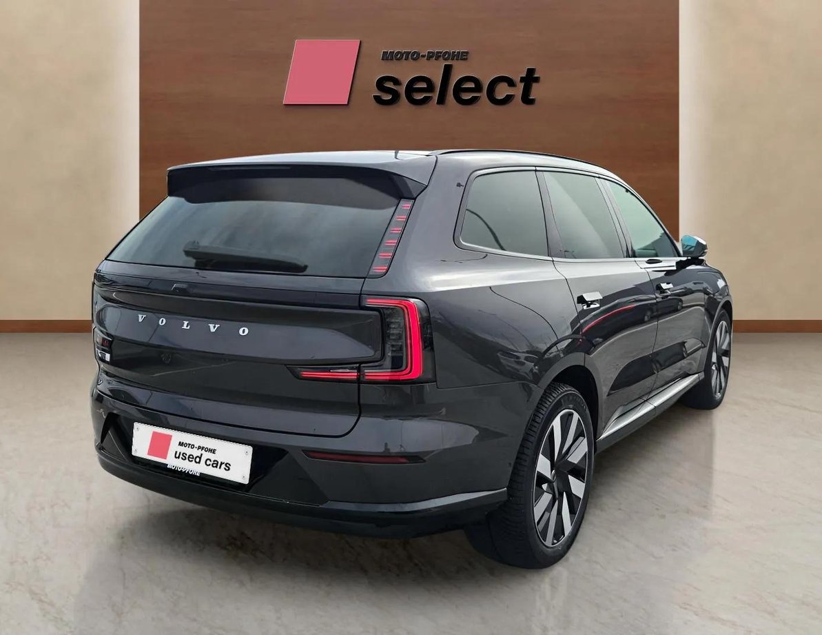 Volvo EX90 употребяван