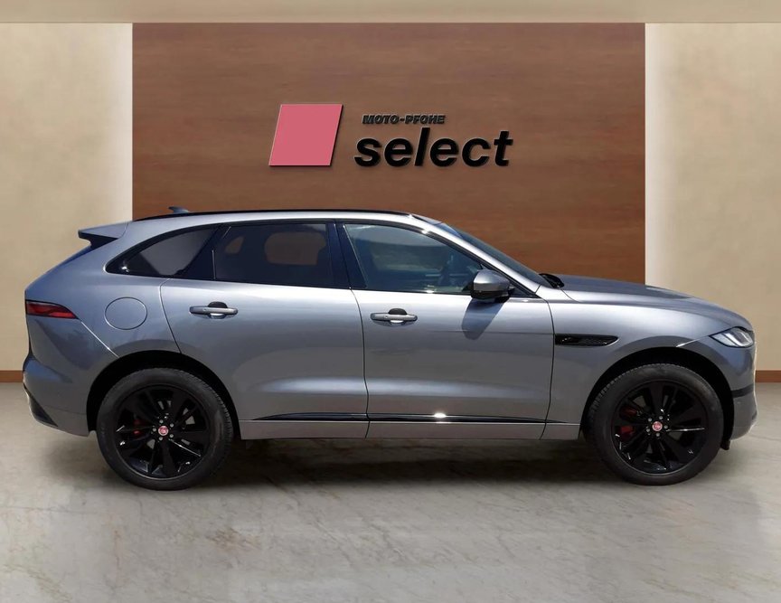 Jaguar F-Pace употребяван