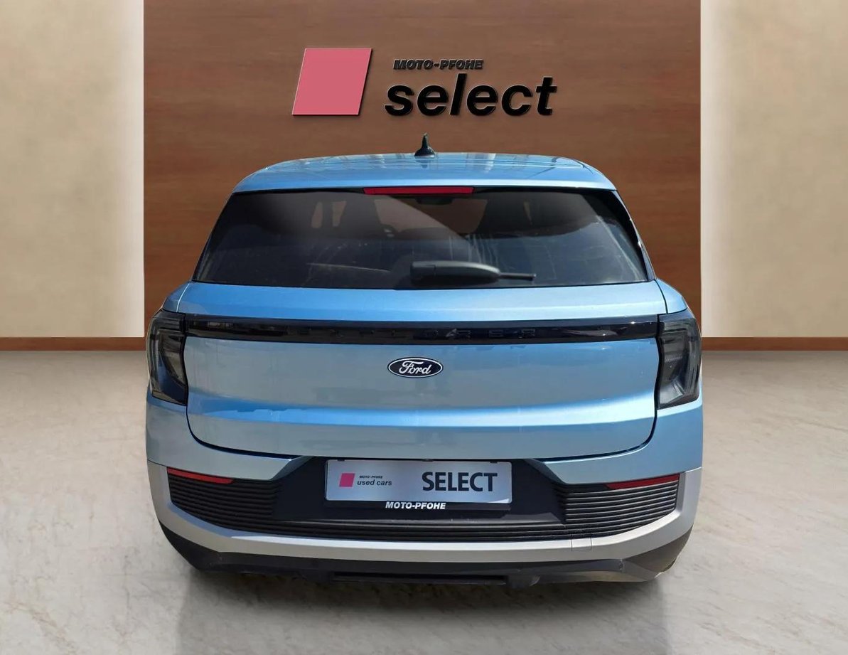 Ford E-Explorer употребяван