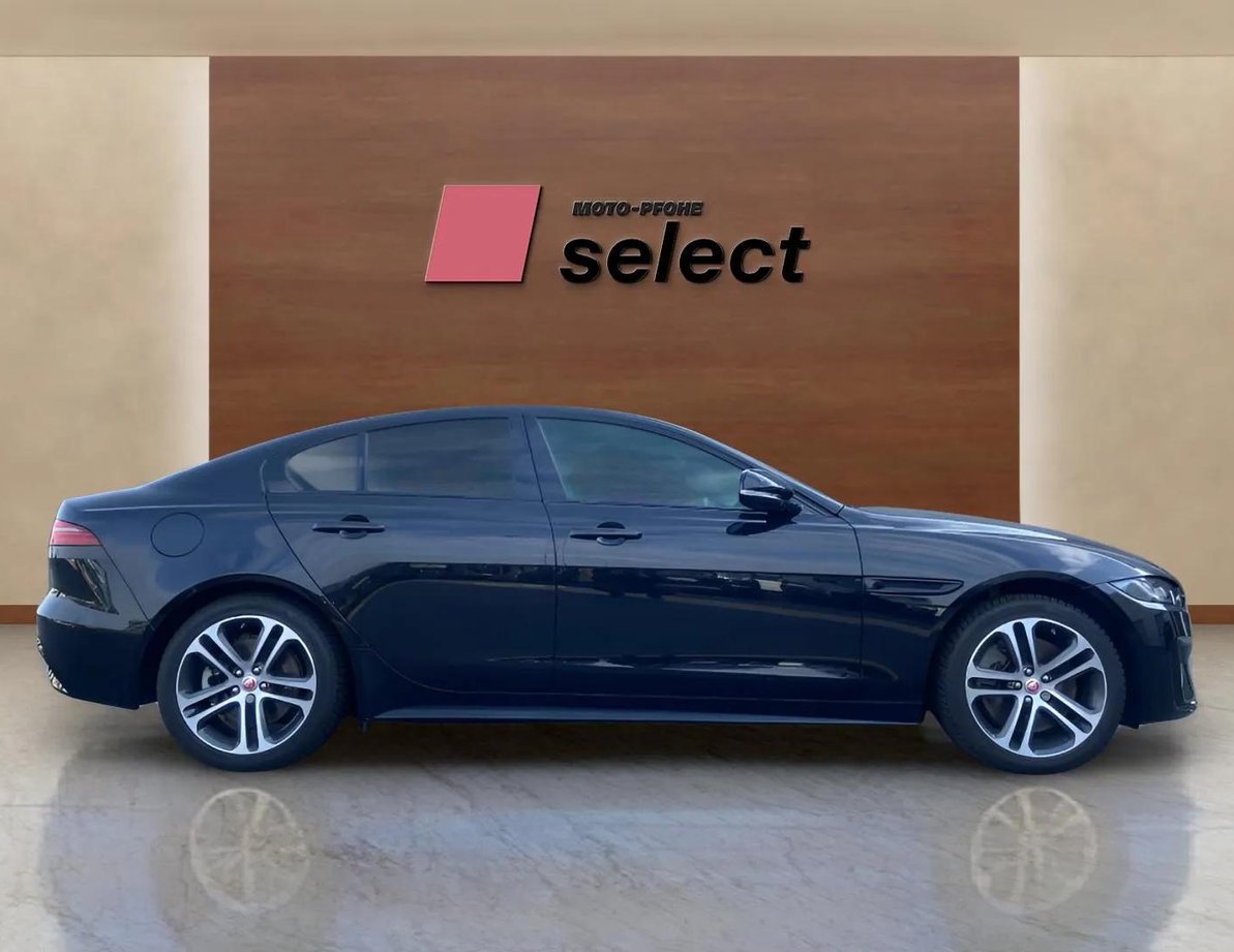 Jaguar XE употребяван