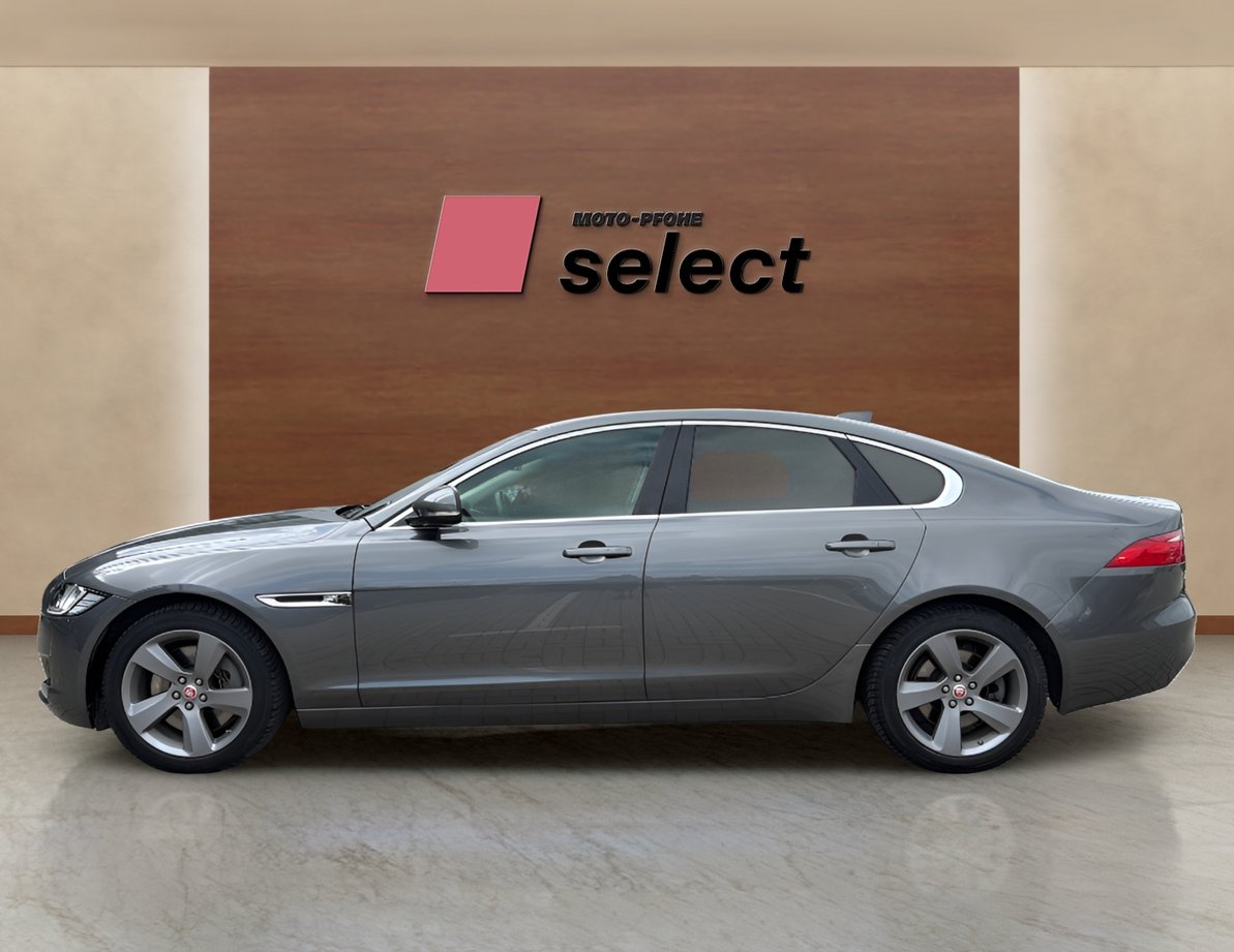 Jaguar XF употребяван