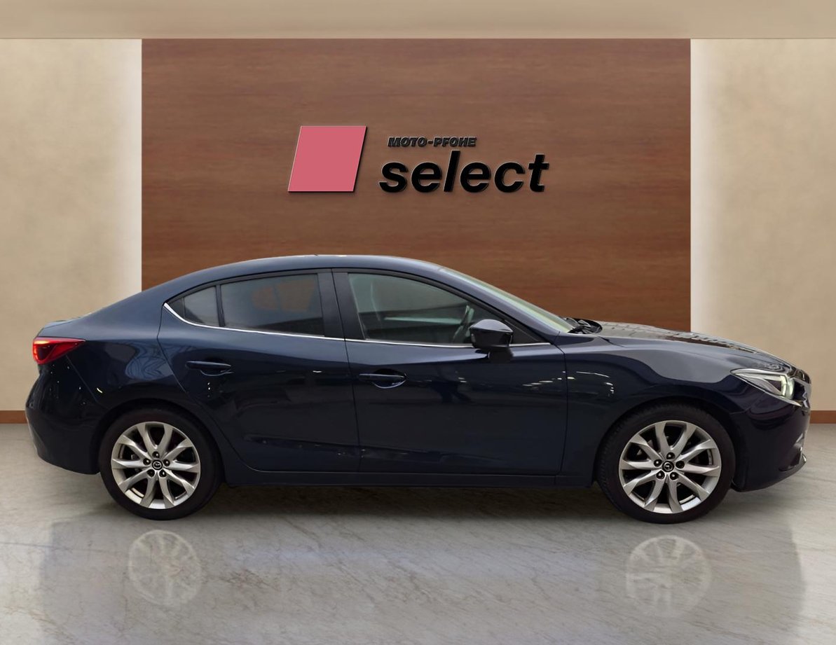 Mazda 3 употребяван