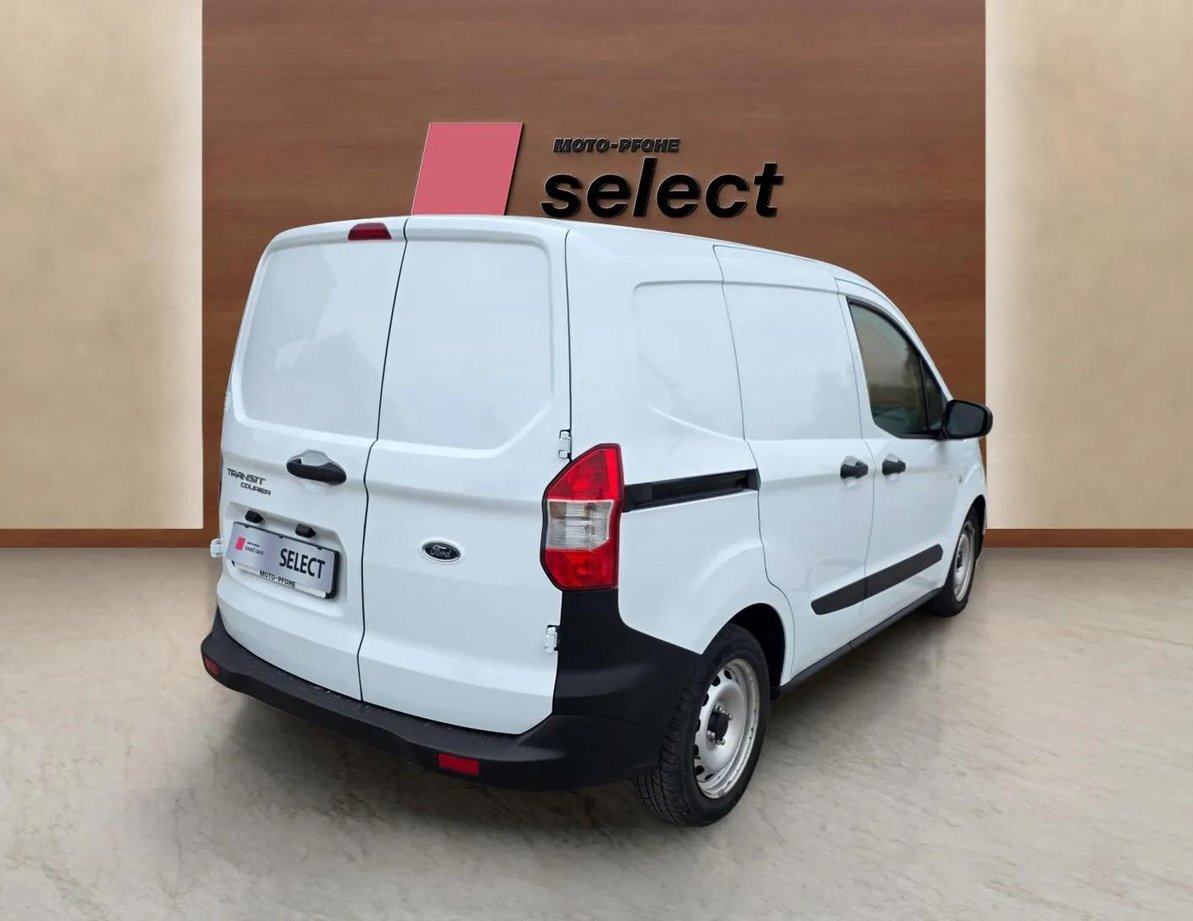 Ford Courier употребяван