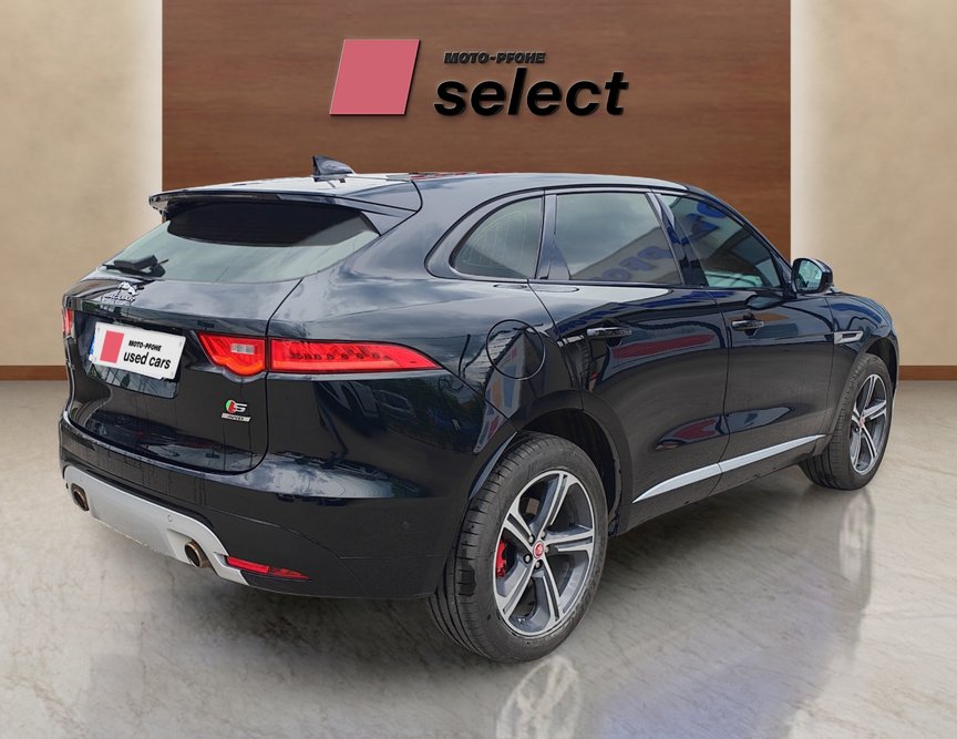 Jaguar F-Pace употребяван
