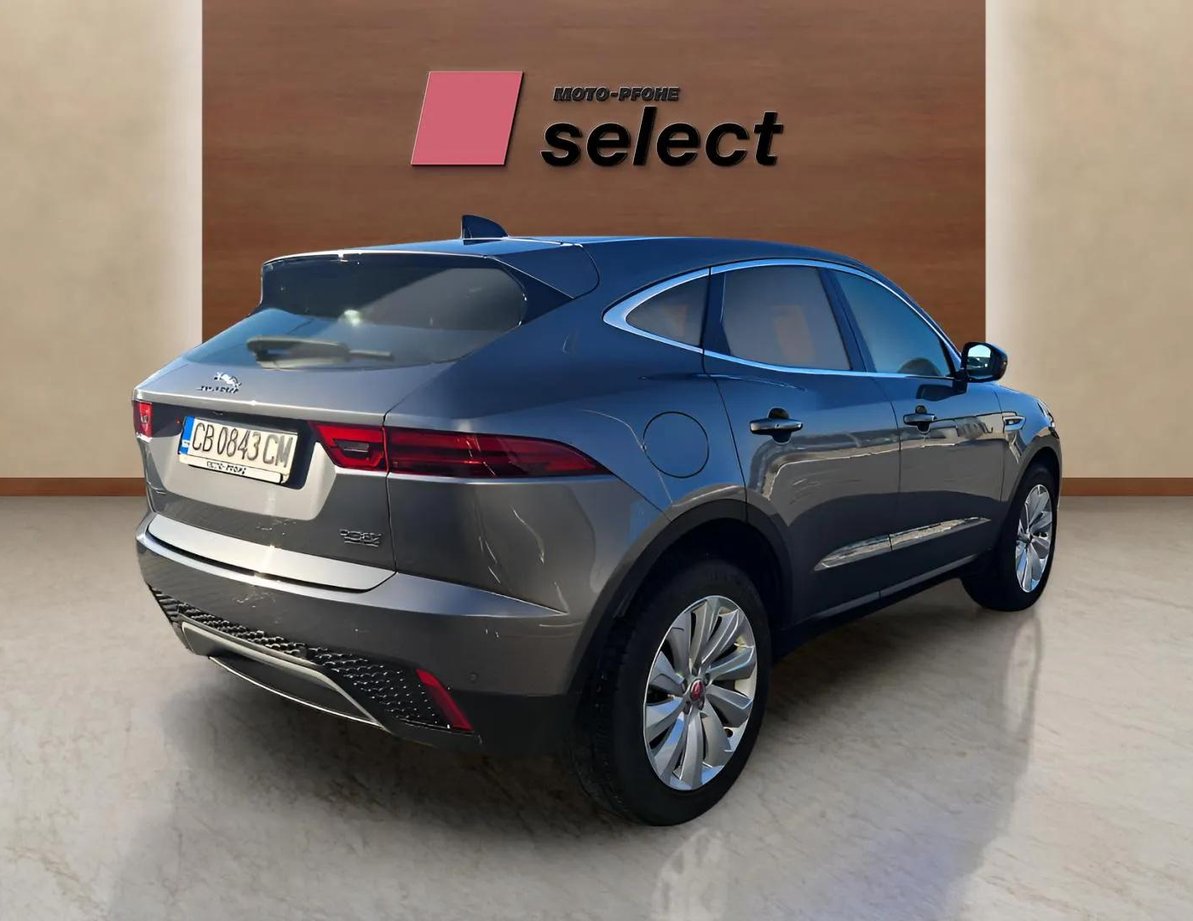 Jaguar E-Pace употребяван