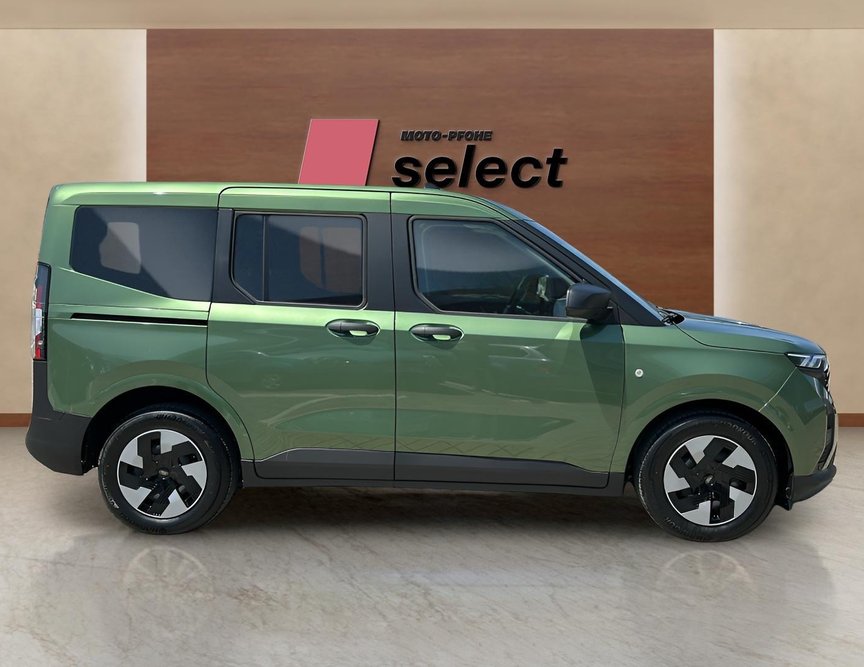 Ford Tourneo Courier употребяван