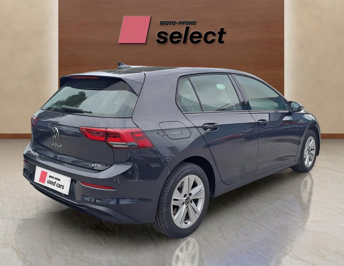 Volkswagen Golf употребяван