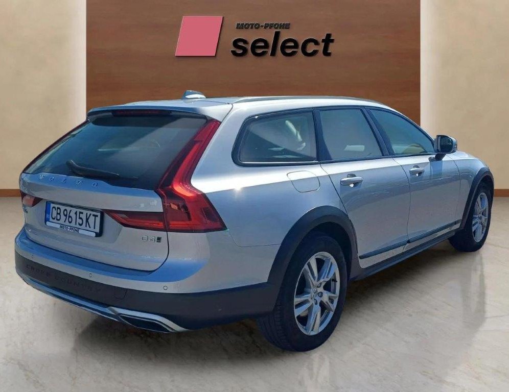 Volvo V90 Cross Country употребяван