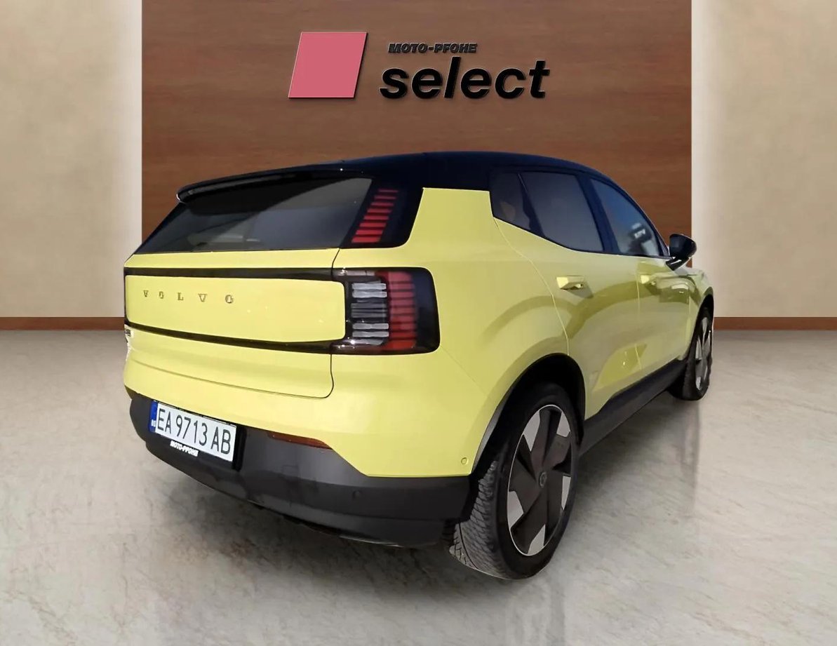 Volvo EX30 употребяван