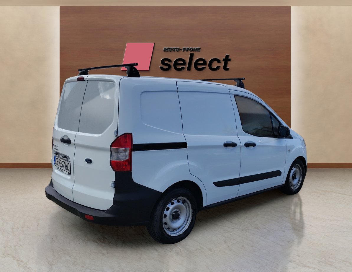 Ford Courier употребяван