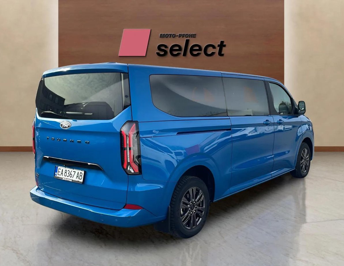 Ford E-Custom употребяван